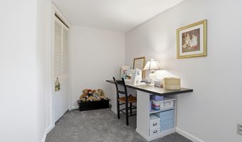 44 Sandy Pond Rd, Ayer, MA 01432