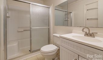 364 Pearson Dr, Asheville, NC 28801