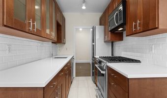 62 Queensberry 404, Boston, MA 02116