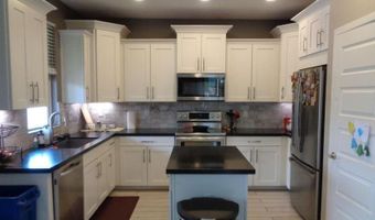 240 N SENATE St, Chandler, AZ 85225