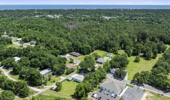 866 Washington St, Bay St. Louis, MS 39520