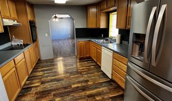 521 W First St, Beaver, OK 73932