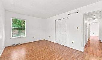 915 RUE MADORA Dr, Bear, DE 19701