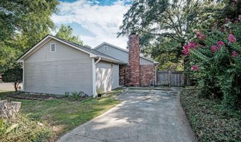 423 Pelahatchie Shore Dr, Brandon, MS 39047