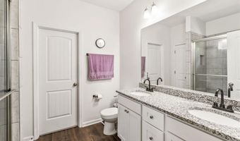372 Highland Pointe Dr, Alto, GA 30510