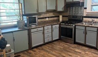379 S High St, Austin, IN 47102