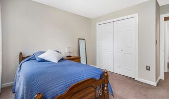 155 Wallace Rd, Bedford, NH 03110