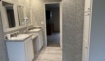 3105 NW Parrish Ave, Altha, FL 32421