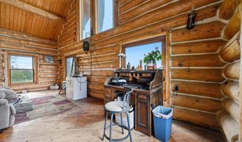 11081 Ridge Rd, Belle Fourche, SD 57717