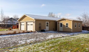 321 E Tobiano Trl, Belgrade, MT 59714