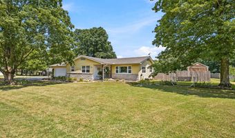 1306 Porter Ave, Aurora, MO 65605