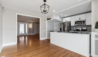 6642 LOTUS Rd, Philadelphia, PA 19151