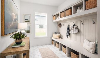 6950 RENITA Ln, Bethesda, MD 20817