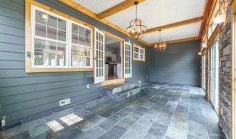 1 Pinewood Way, Athens, OH 45701