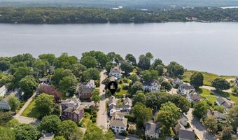 26 Grove St, Bath, ME 04530
