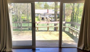 325 Inwood Trl, Aurora, OH 44202