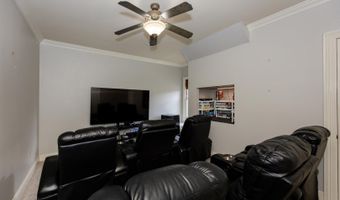 10757 Royal Ridge Ave, Baton Rouge, LA 70810