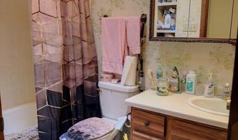 1921 Villa Dr, Artesia, NM 88210