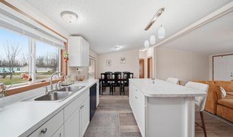 260 Storr, Adrian, MI 49221