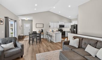 1421 Primrose Dr SE, Altoona, IA 50009