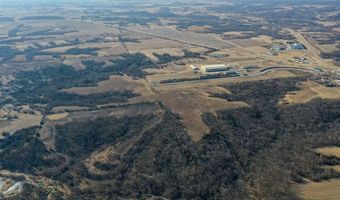 652 Nd St, Albia, IA 52531