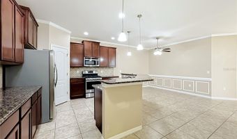 7434 SURREY PINES Dr, Apollo Beach, FL 33572