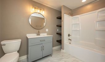 506 NW Ridgeline Dr, Ankeny, IA 50023