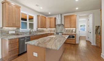 117 Oak Terrace Dr, Baldwin, GA 30511