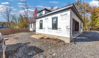 13330 Cherry Tree Ln, Alden, NY 14004