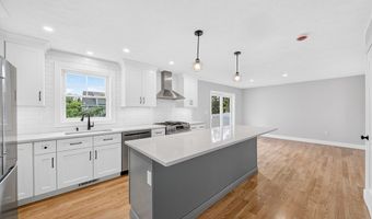 14 Neillian Way 14, Bedford, MA 01730