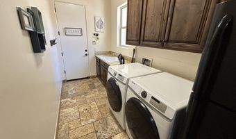 5415 E HALLIHAN Dr, Cave Creek, AZ 85331