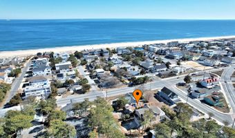 102 WEST St, Dewey Beach, DE 19971