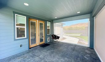 503 Grader Ct, Benton City, WA 99320