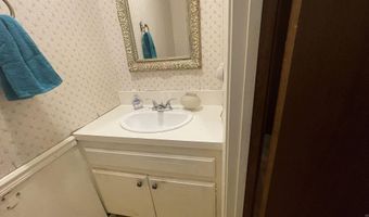 1909 Fernwood Cv, Benton, AR 72015