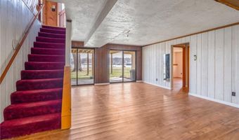 150 Yacht Club Cir, Altamont, MO 64640