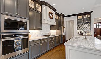 1001 Fairview Dr, Auburn, AL 36830