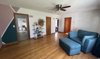 202 W 8th St, Alta, IA 50434