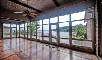 120 Port Ln, Brandon, MS 39047