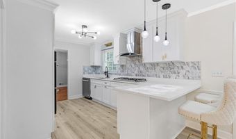 4373 Buckingham Cir, Decatur, GA 30035