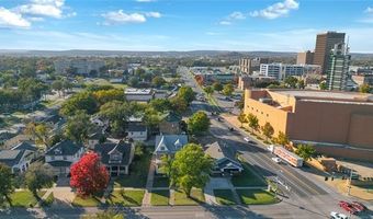 707 S Cherokee Ave, Bartlesville, OK 74003