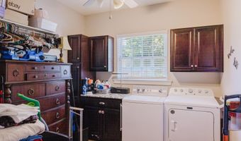 5916 Worth Ave, Benton, AR 72019
