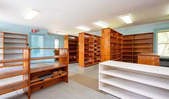 1743 US Route 5 S, Barnet, VT 05821