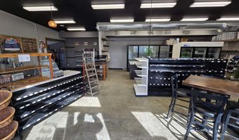 300 W Hickory St 302 W Hickory St., Apple River, IL 61001