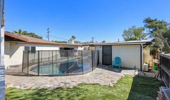 9535 Lakeview Dr, La Mesa, CA 91942