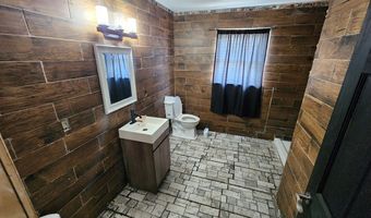 27 Russell Farm Rd, Andrews, NC 28901