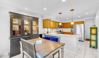 1065 N Jamey Ln, Addison, IL 60101