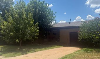 2005 N Canary Ln, Altus, OK 73521