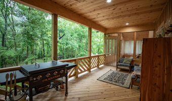 4978 S 11th Rd, Aldrich, MO 65601