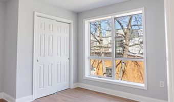 827 LINDEN St W, Allentown, PA 18101