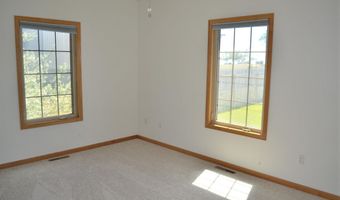 6509 FOXGLOVE Dr, Cheyenne, WY 82009